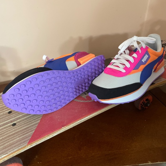 Women’s puma future rider - Picture 2 of 3